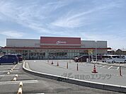 オークワ　尼ヶ辻店まで650メートル