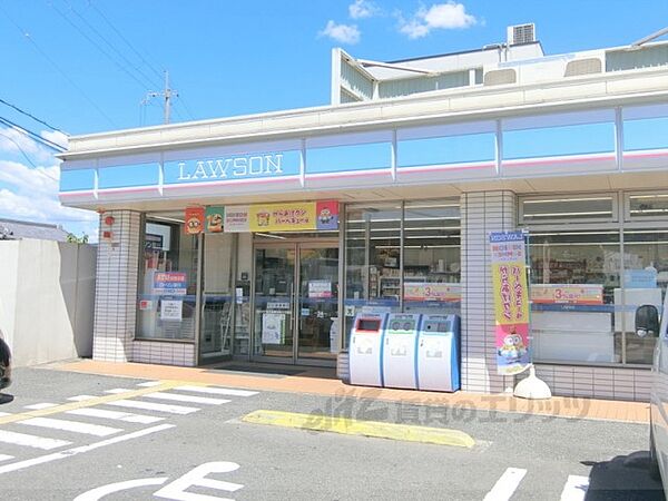 画像6:ローソン　枚方長尾元町二丁目店まで600メートル