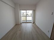 洋室５．９帖