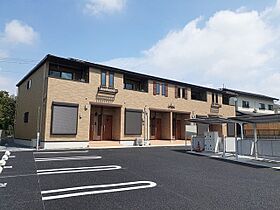 ラ　ヴィエ　ベル 101 ｜ 群馬県高崎市南大類町1624-2（賃貸アパート1LDK・1階・50.01㎡） その1