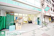 ローソンストア100戸田喜沢店 232m