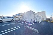 ローソン越谷レイクタウン六丁目店 徒歩4分。徒歩7分。 300m