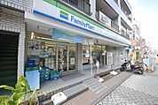 ファミリーマート谷塚駅東口店 467m