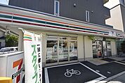 セブンイレブン草加谷塚1丁目店 徒歩6分。 430m