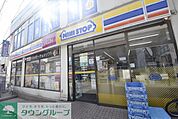 ミニストップ谷塚駅前店 徒歩15分。 1200m