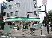 ファミリーマートわらび西口店 387m