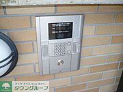 物件入り口オートロックゲート付き