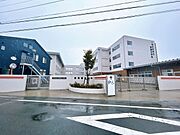 【小学校】海蔵小学校まで約750ｍ（徒歩10分）です。