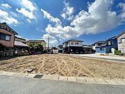 【外観】南西側から見た外観です。幅員約4.0mの道路に約29.0m接道しています。