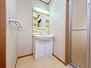 「脱衣所」洗面台の様子
