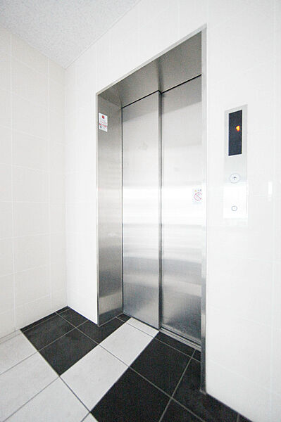 画像30:エレベーターホール