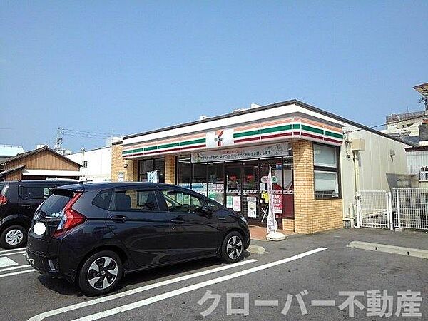 画像15:セブンイレブン丸亀霞町店まで700m