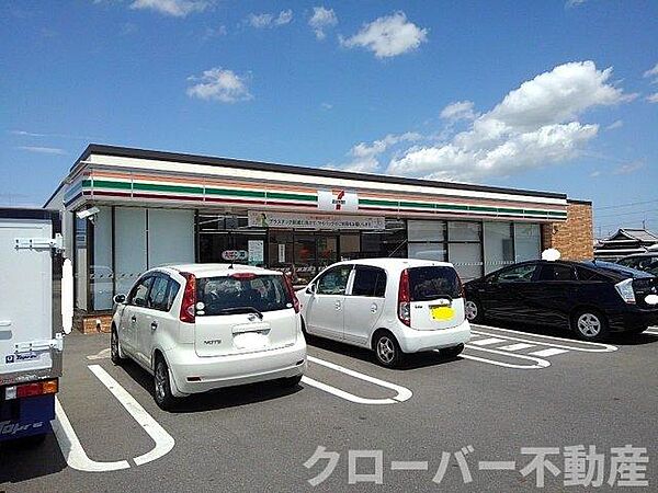 画像15:セブンイレブン観音寺出作店まで600m