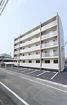 グリーンガーデン 105 ｜ 静岡県富士市緑町2-28（賃貸マンション1K・1階・30.24㎡） その1