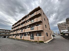 ソレイユノーブル 105 ｜ 静岡県三島市南町17-6（賃貸マンション1LDK・2階・68.82㎡） その1