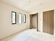 10号棟  ■窓の配置や通気性の良い設計で部屋の空気がこもらず、常に新鮮な空気が流れます