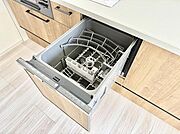 ■手間なく洗浄！食器をピカピカに仕上げてくれます