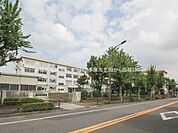 中学校 590m 多摩市立東愛宕中学校