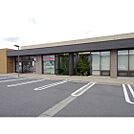 銀行「八十二銀行諏訪南支店まで1425ｍ」