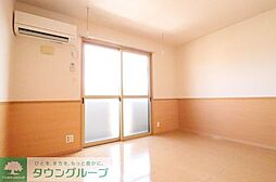 ロイヤルアベニール　Ａ・Ｂ B202 2階2LDKのリビング/ダイニング