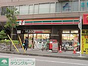 セブンイレブン船橋葛飾2丁目店 徒歩2分。コンビニ 100m