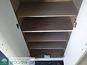 シューズボックス