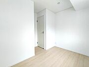 ２階に洋室４部屋で、家族それぞれの個室など多用途に使いやすいです。