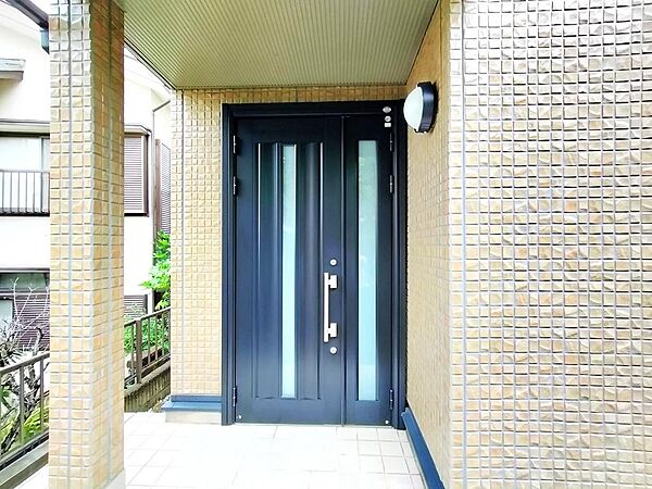 エントランスを拡大表示