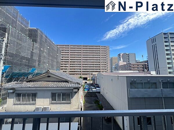 バルコニーを拡大表示