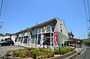 シンプルなハイツです。