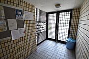 エントランスにはオートロック、安心ですね♪