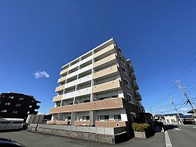 ラ・フォンテーヌ 502 ｜ 静岡県袋井市愛野東２丁目（賃貸マンション1LDK・5階・48.60㎡） その1