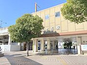 忍ケ丘駅まで2000メートル