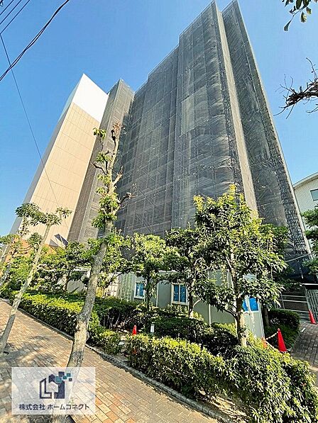 外観｜大規模修繕工事実施中（2026年7月中旬撮影）