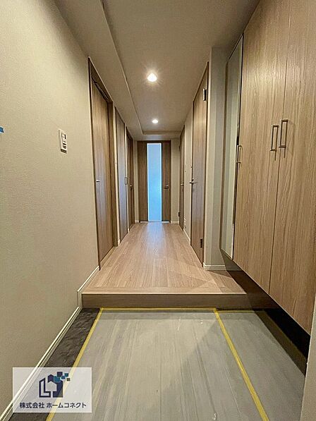 玄関｜シューズボックス付き