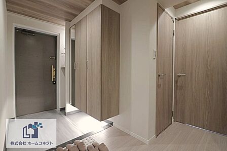 玄関｜シューズボックス付き