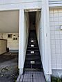 アパート部分へ...