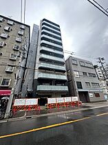 ラ・ピシーヌ南堀江 302 ｜ 大阪府大阪市西区南堀江4丁目24-8（賃貸マンション1LDK・3階・36.39㎡） その1