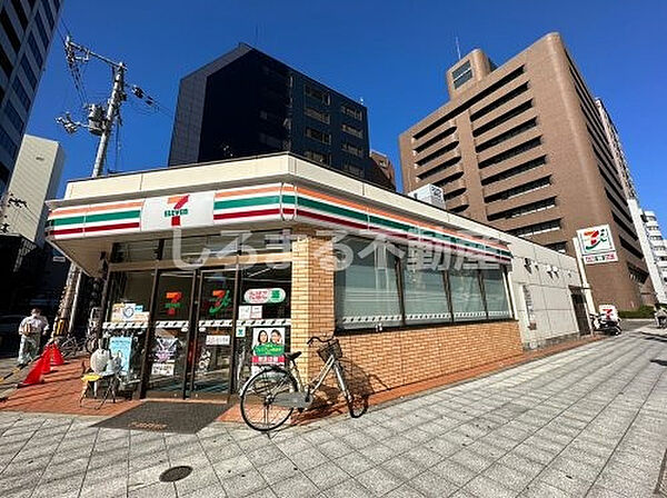 画像18:【コンビニエンスストア】セブンイレブン 大阪新町2丁目店まで560ｍ