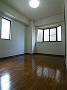 写真は2階）陽の入る明るいお部屋です！