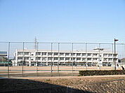 播磨中学校（646m）