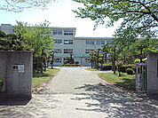 陵北小学校（1255m）