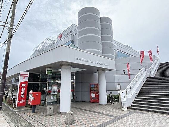 大阪安治川口駅...