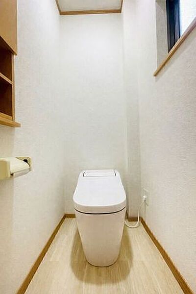 トイレを拡大表示