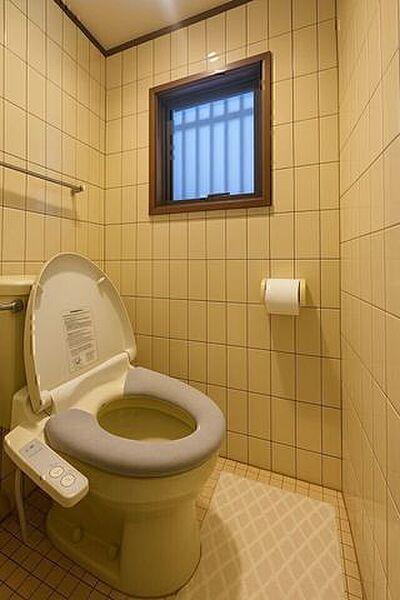 トイレを拡大表示