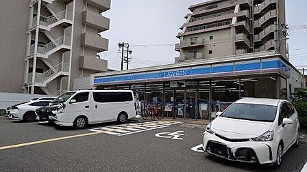 ローソン　大開三丁目店 140m