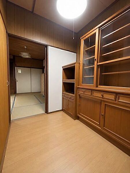 洋室を拡大表示