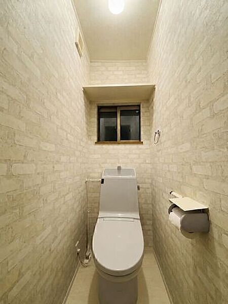 トイレを拡大表示
