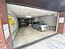 駐車場：駐車場です