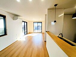 リビング/ダイニングの画像